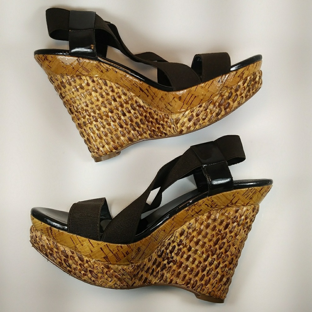 BCBGirls  WEDGED SANDALS